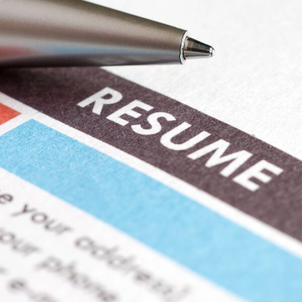 Should a resume be one page?